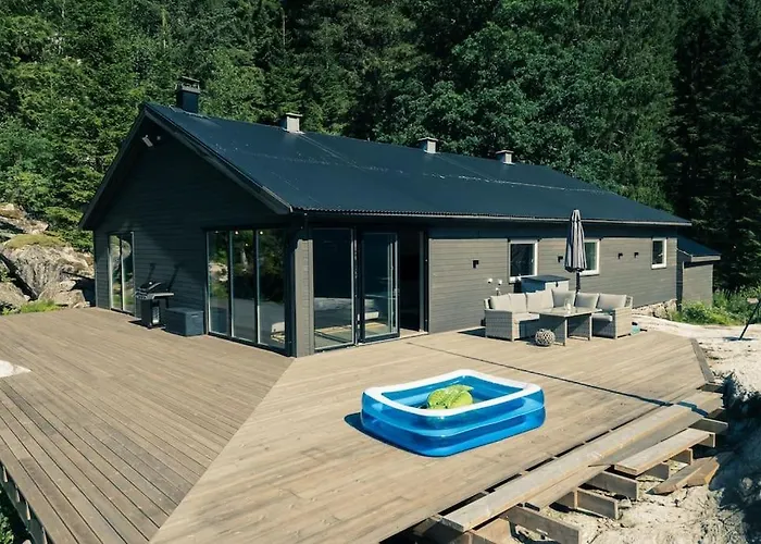 Modalen Fjord Cottage